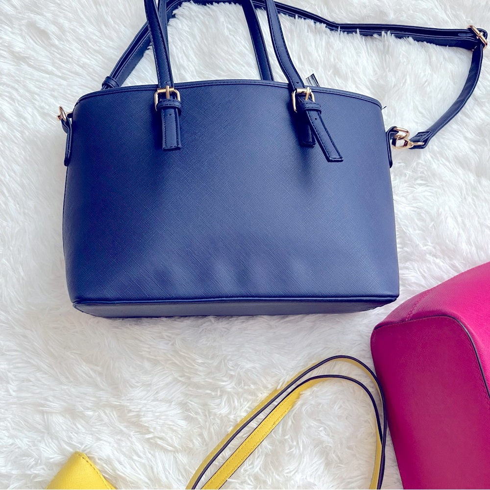Navy Handbag - Picture 3 of 3